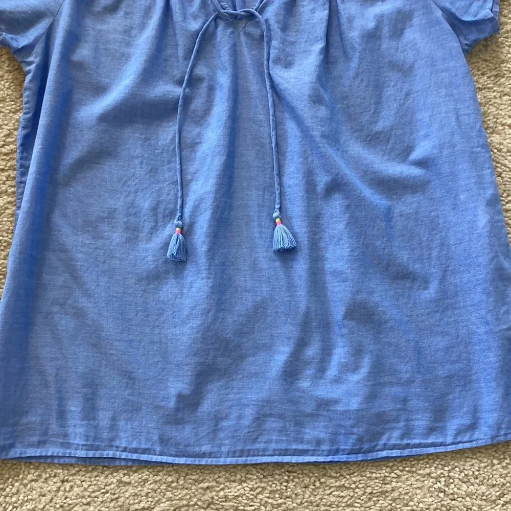 Vineyard Vines Chambray Smocked Top - Picture 5 of 6